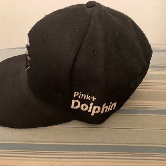 Pink Dolphin hat - Picture 2 of 4